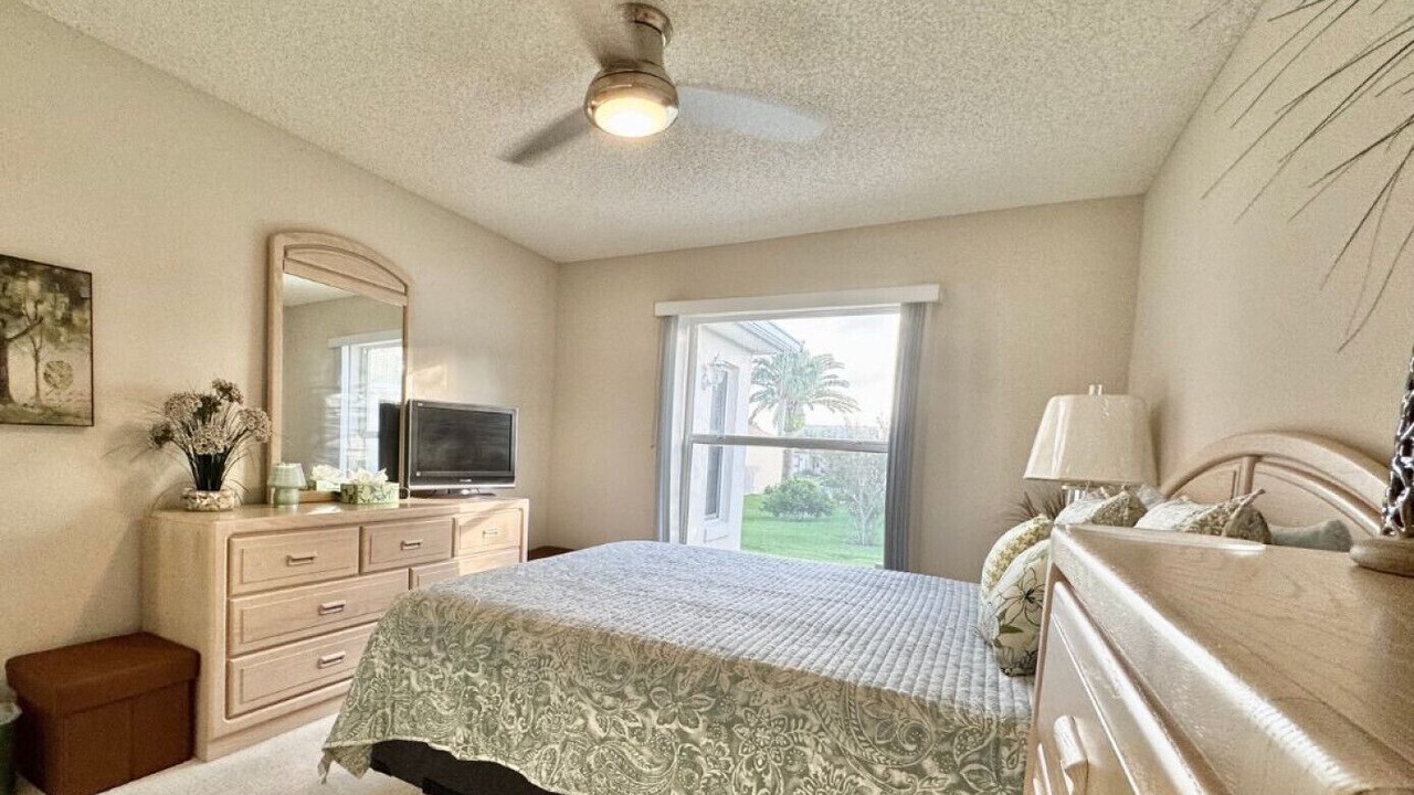 Photo of Bedroom in Glenbrook