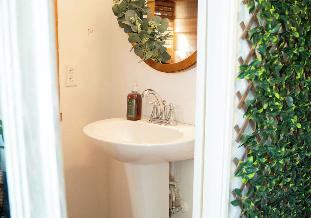 Photo of Bathroom in Brooksville