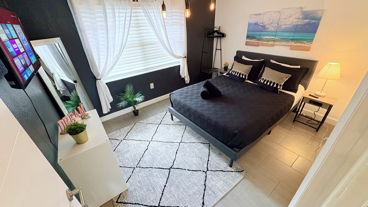 Photo of Bedroom in Downtown Miami