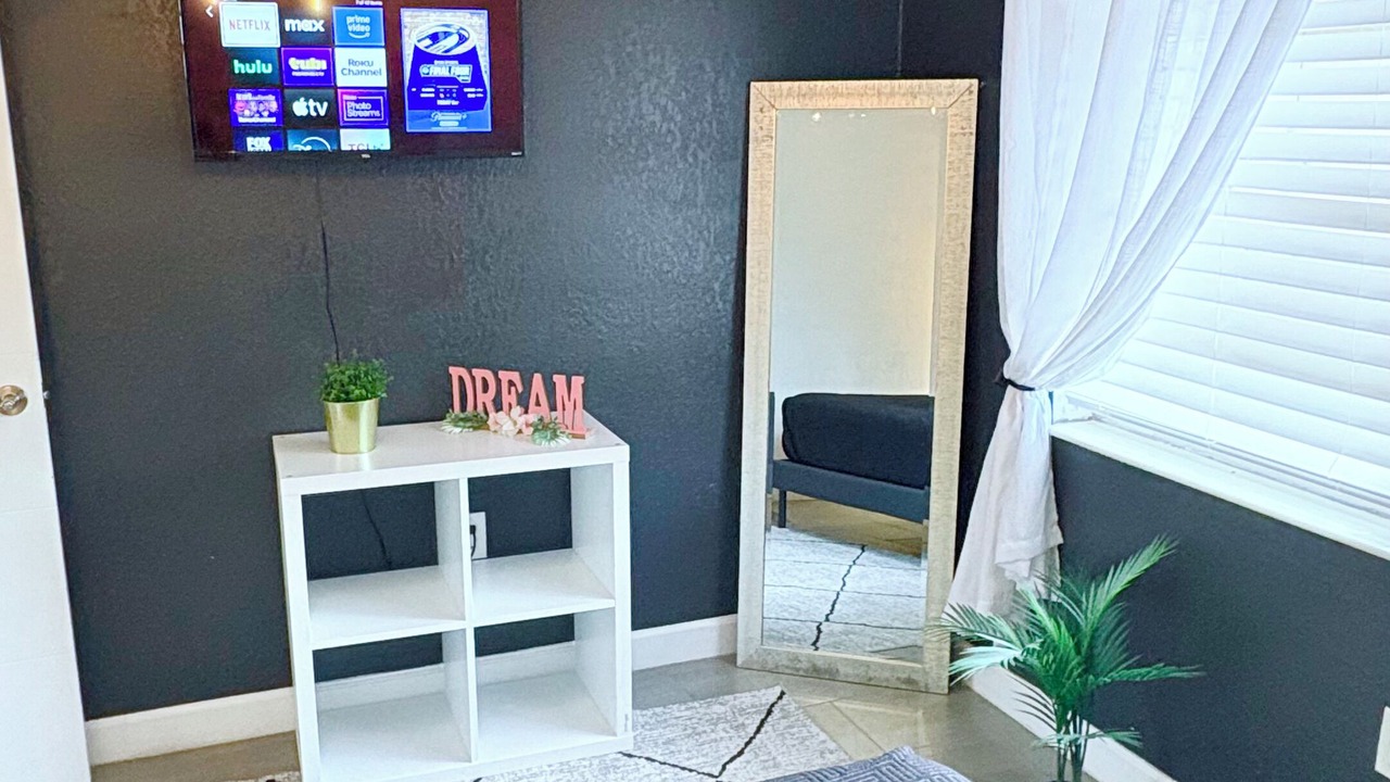 Photo of Bedroom in Downtown Miami