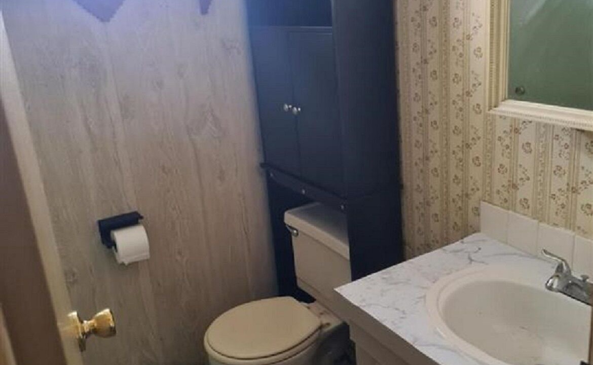 Photo of Bathroom in Lakeland