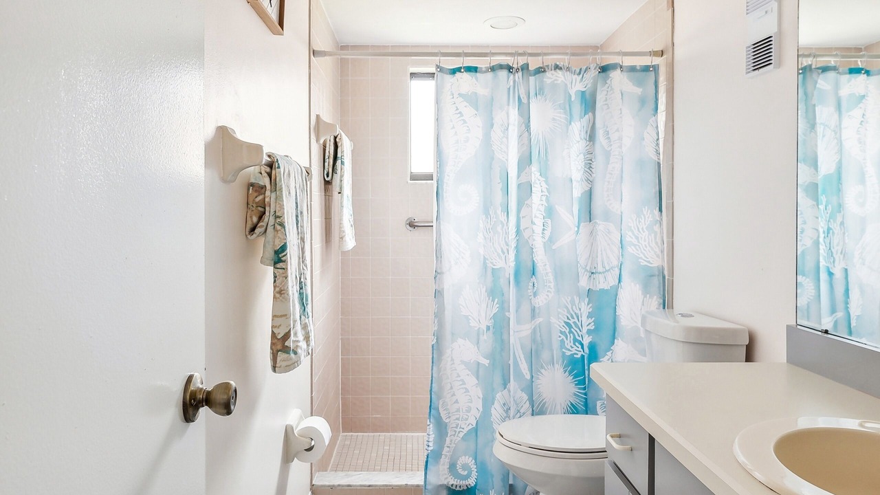 Photo of Bathroom in Hawks Ridge Estates