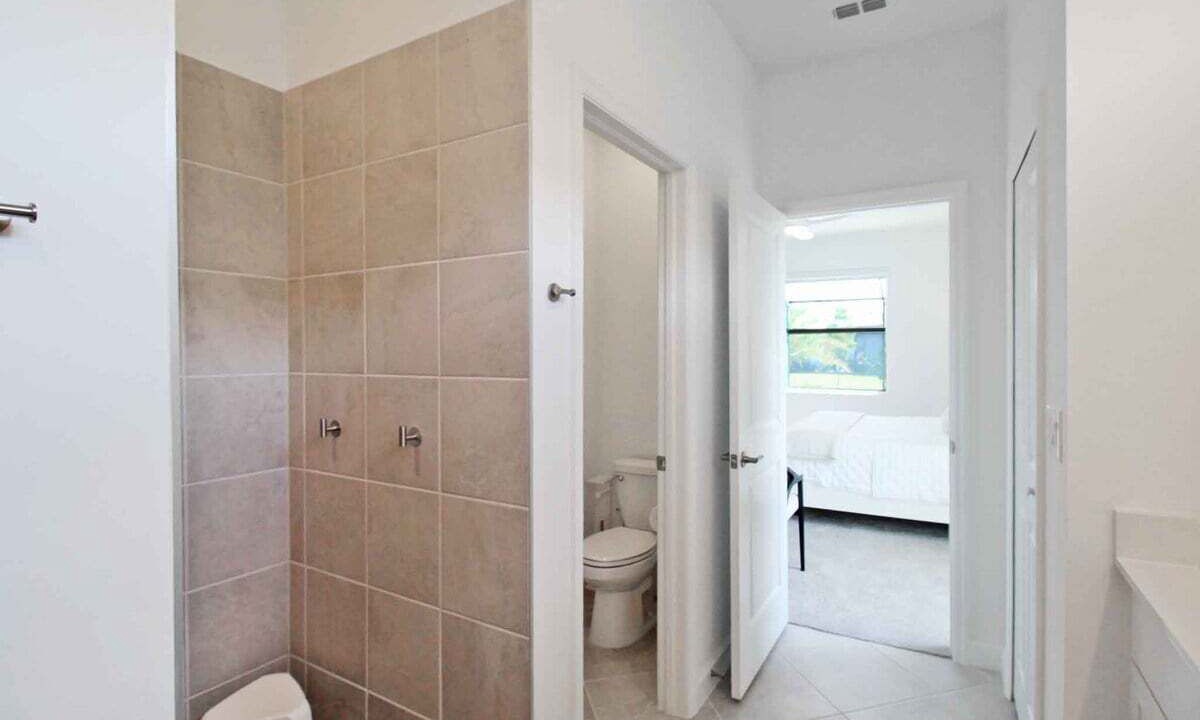 Photo of Bathroom in Lakewood Ranch