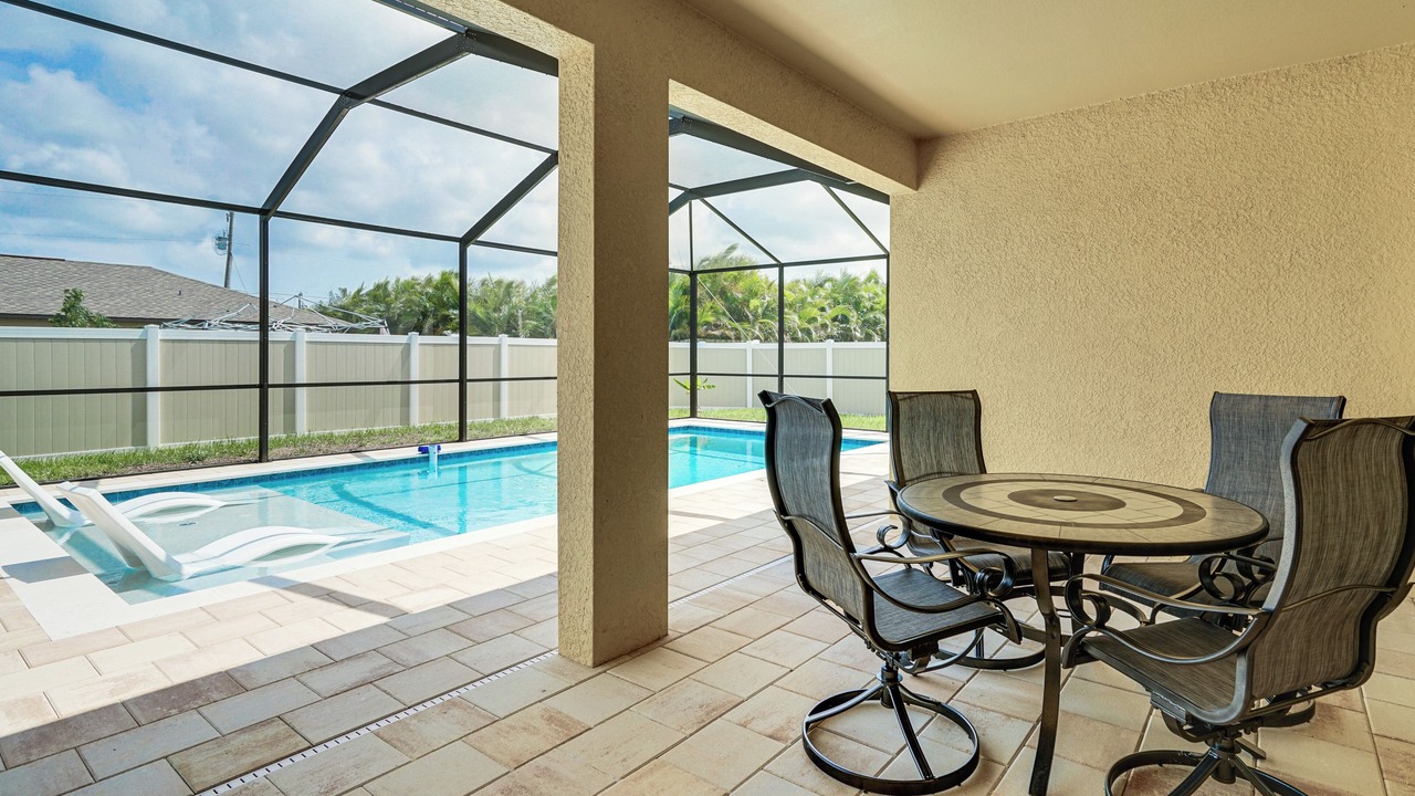 Photo of Outdoor in Mariner