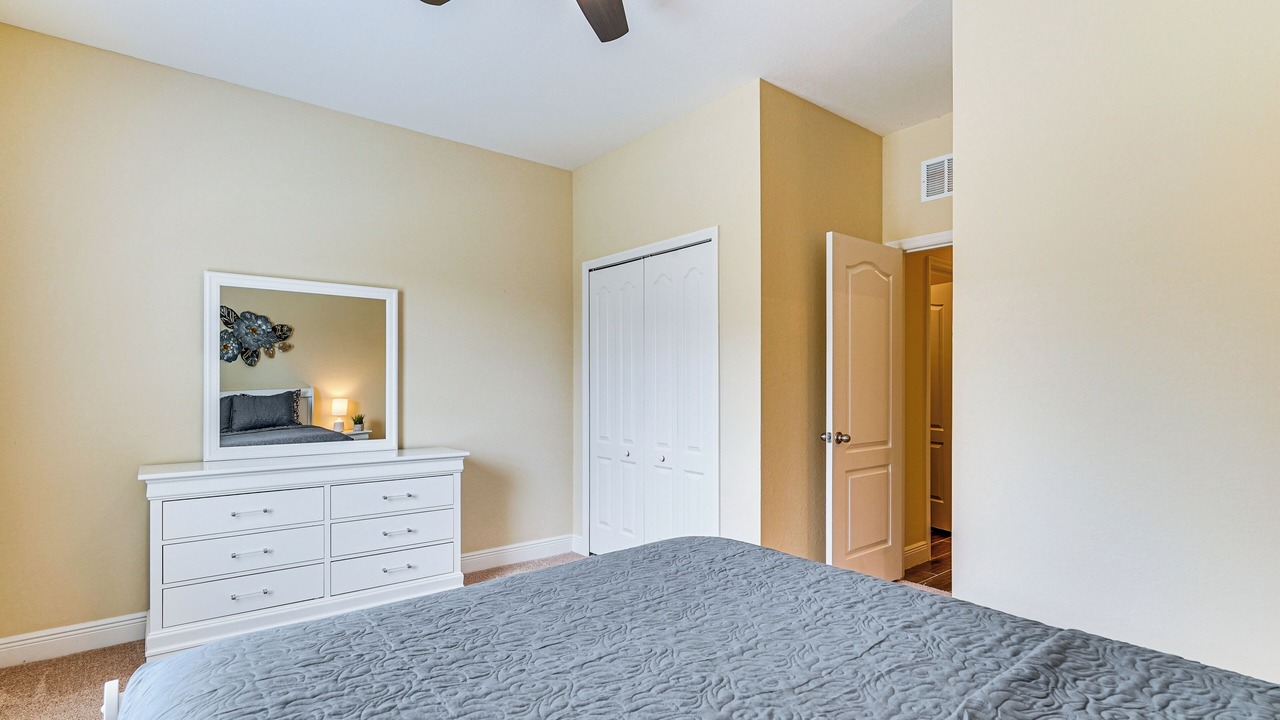 Photo of Bedroom in Mariner