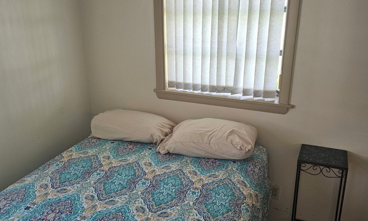 Photo of Bedroom in Taylor Creek