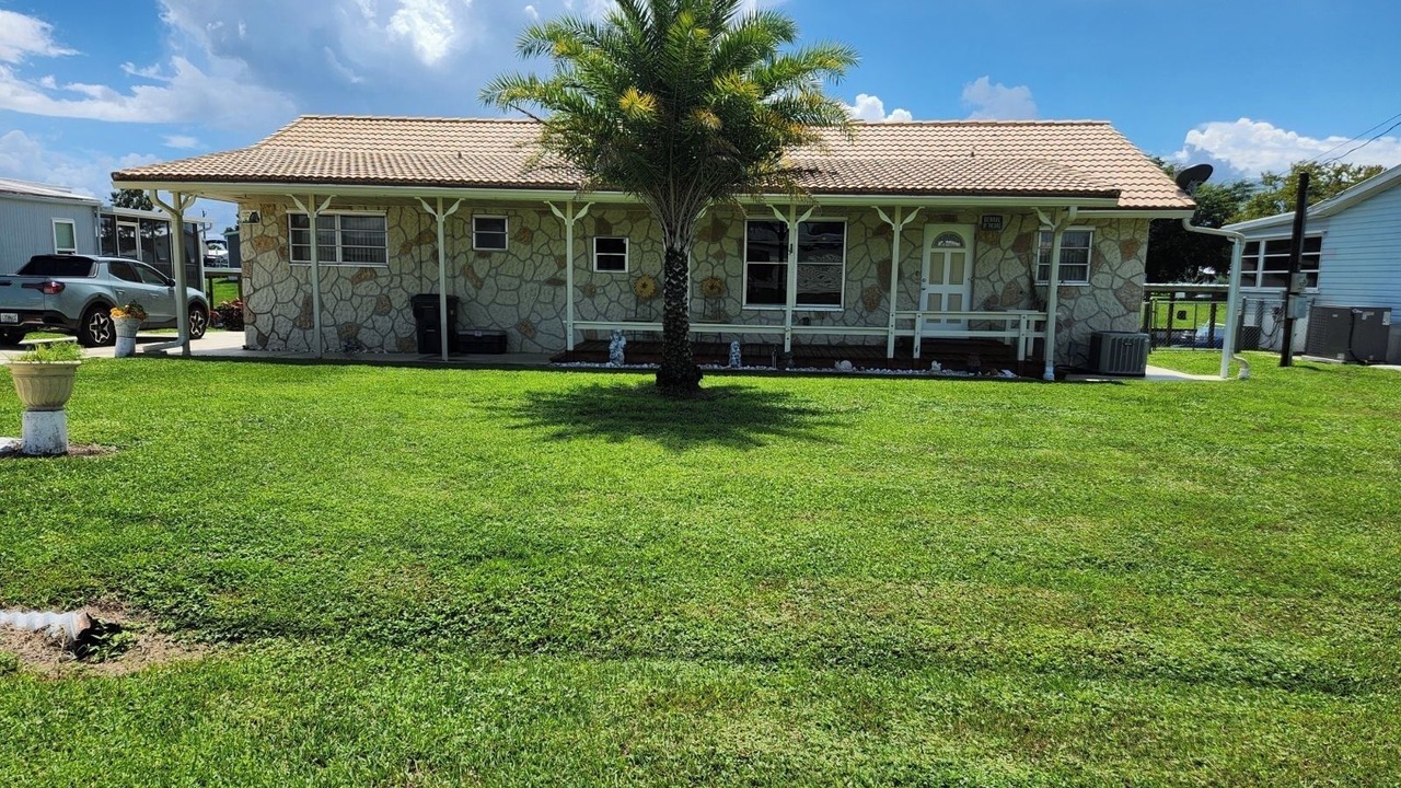 Photo of Outdoor in Taylor Creek