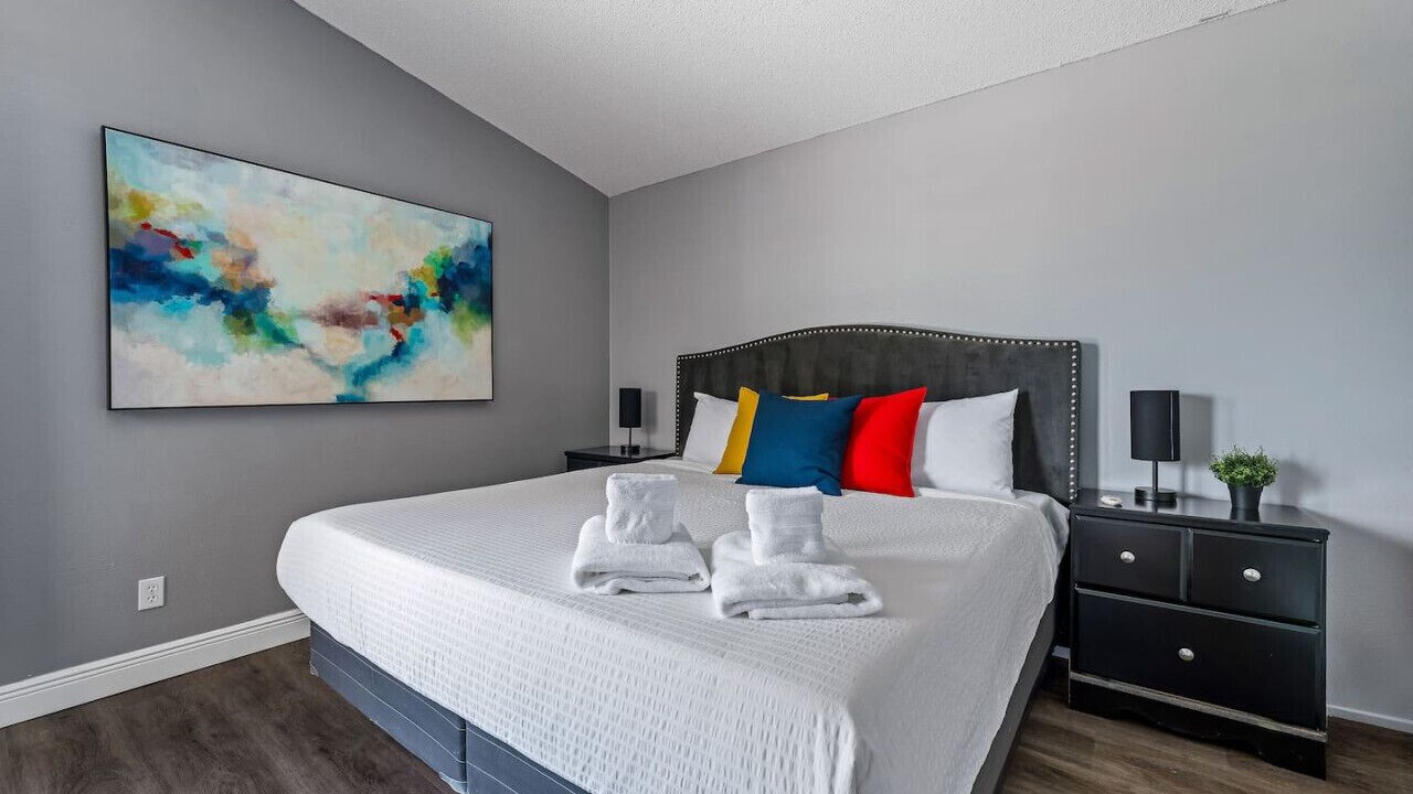 Photo of Bedroom in Ridgewood Lakes