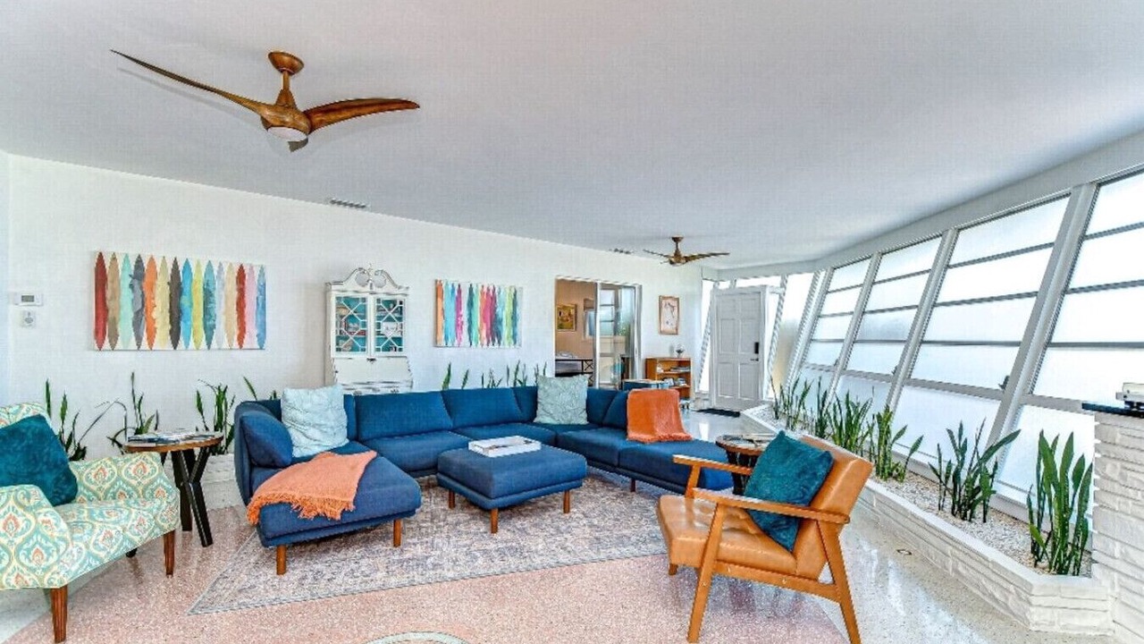 Photo of Livingroom in Greater Pinellas Point