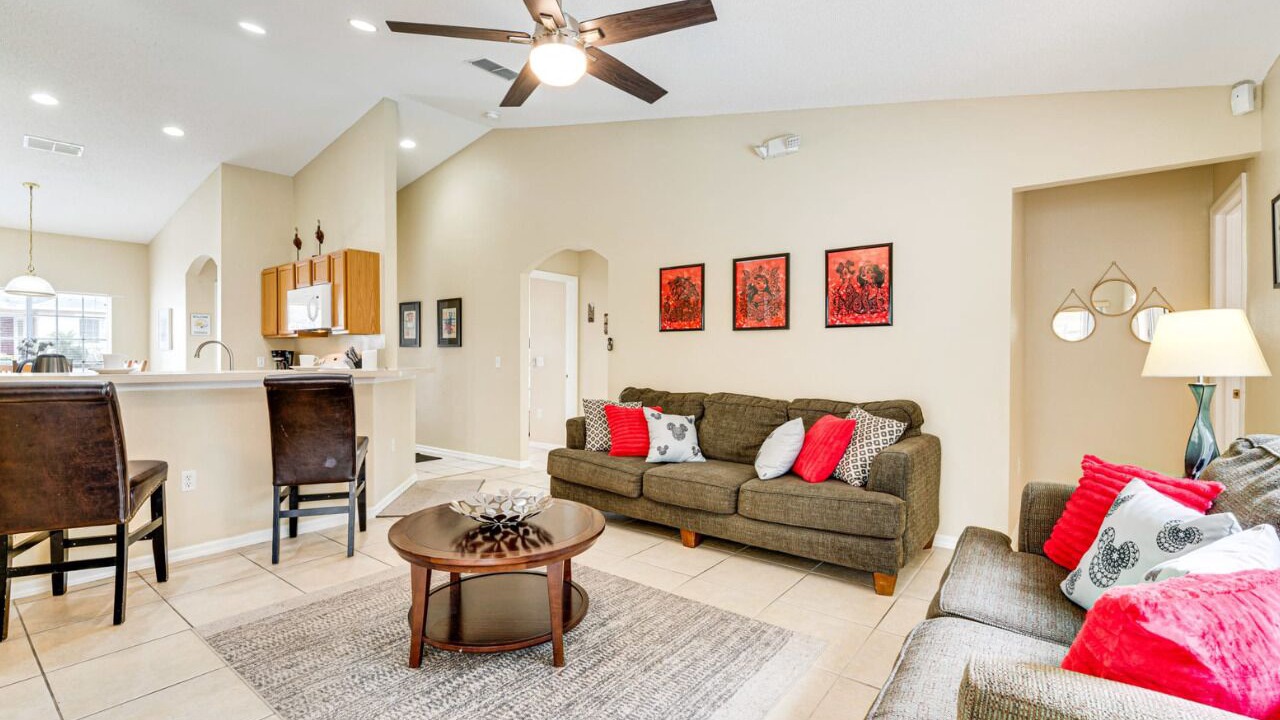 Photo of Livingroom in Thousand Oaks