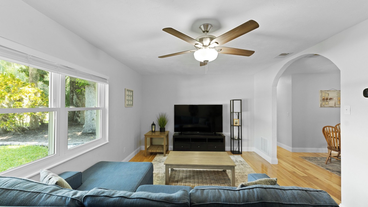 Photo of Livingroom in Countryside