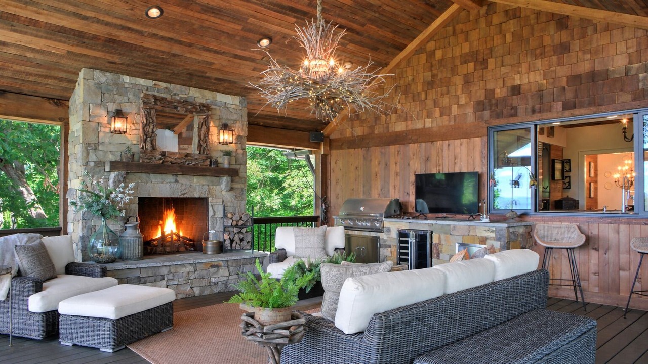 Photo of Livingroom in Asheville