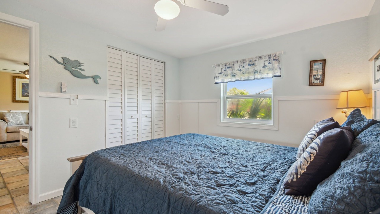 Photo of Bedroom in Hudson Beach Estates