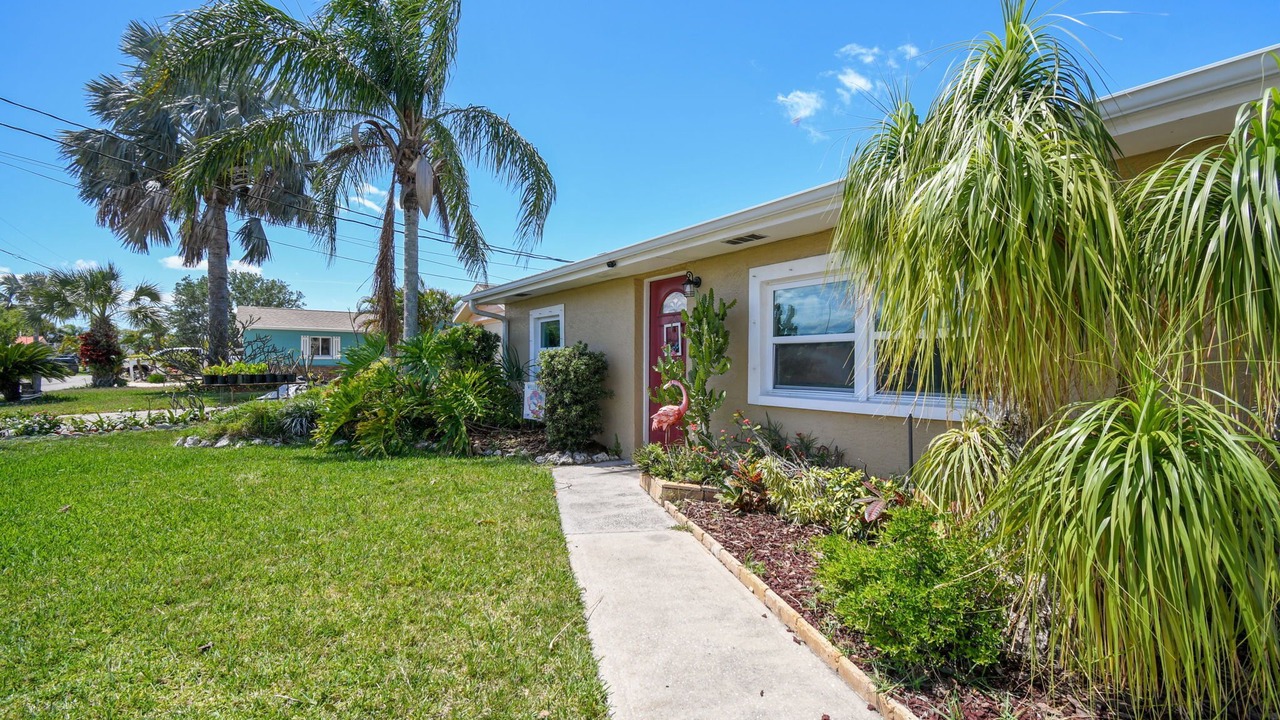 Photo of Outdoor in Hudson Beach Estates