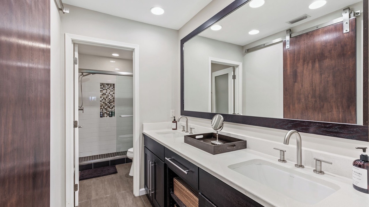 Photo of Bathroom in Palm Valley
