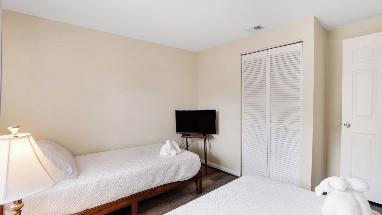 Photo of Bedroom in Ballast Point