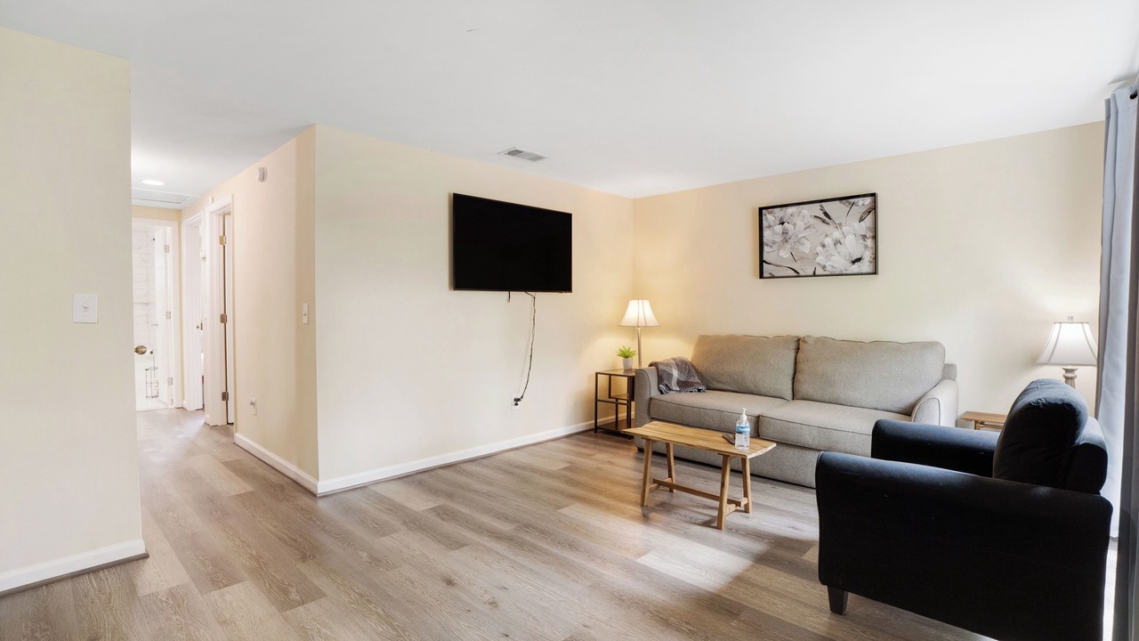 Photo of Livingroom in Ballast Point