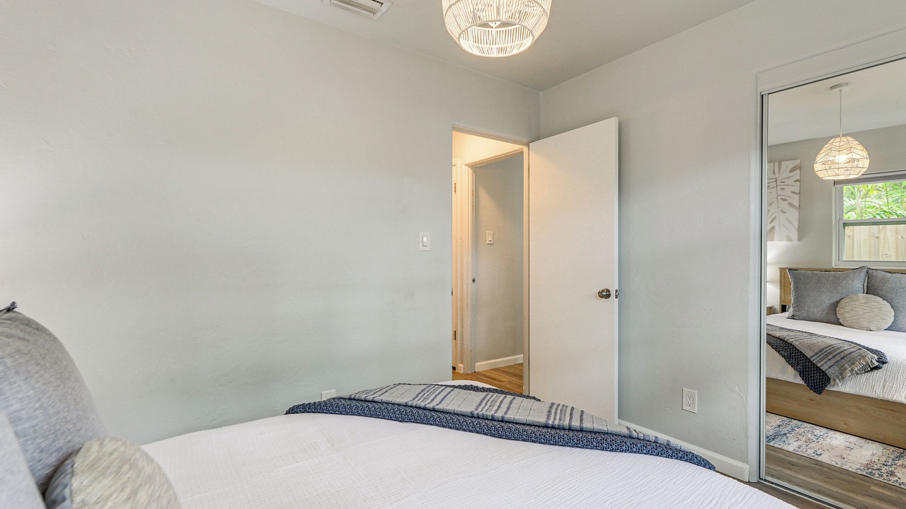 Photo of Bedroom in Gillespie Park