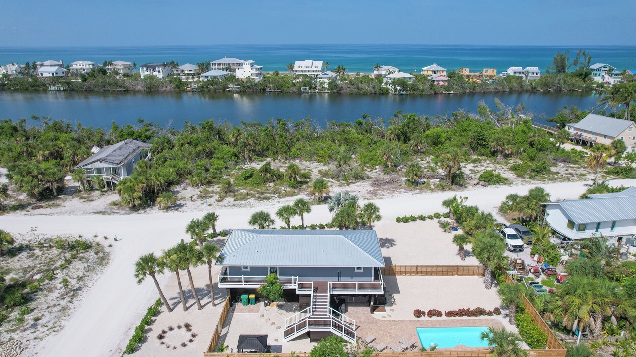 Photo of Outdoor in Palm Island