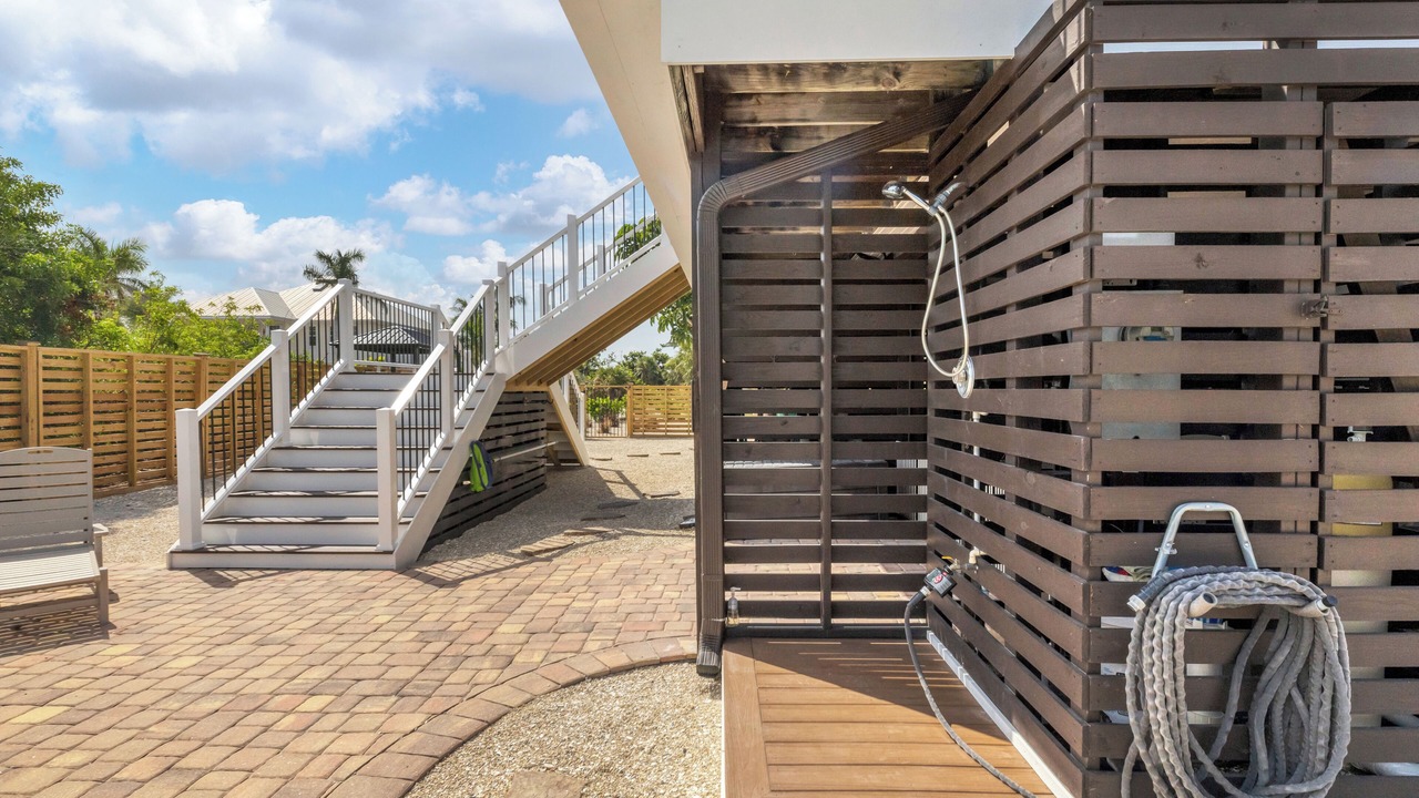 Photo of Outdoor in Palm Island