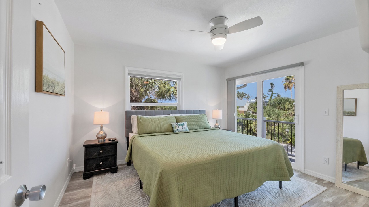 Photo of Bedroom in Palm Island