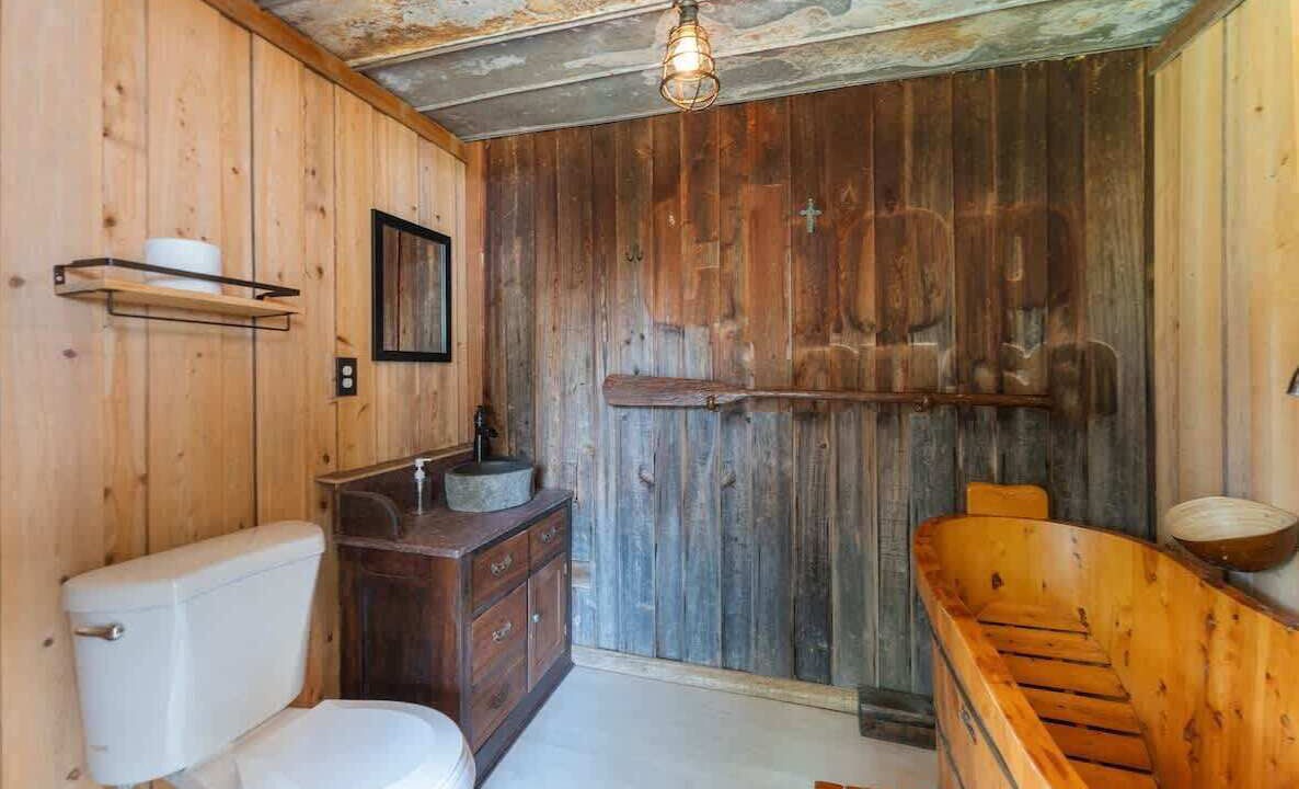 Photo of Bathroom in Chassahowitzka