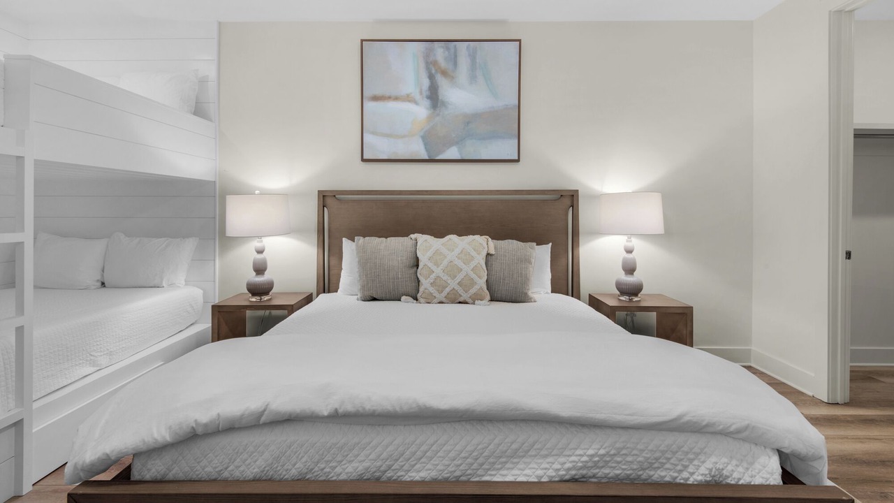 Photo of Bedroom in Santa Rosa Beach