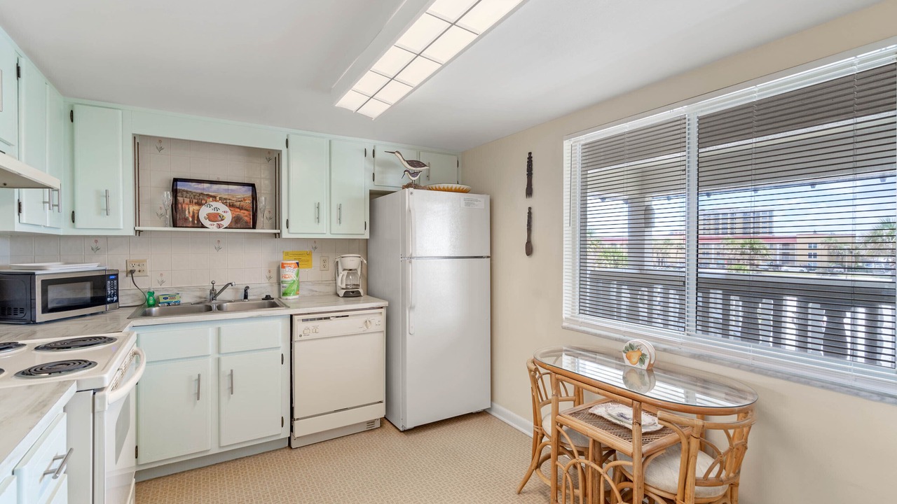 Photo of Kitchen in Point East