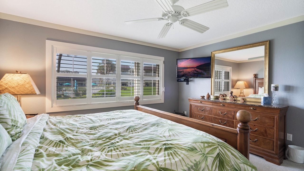 Photo of Bedroom in Point East