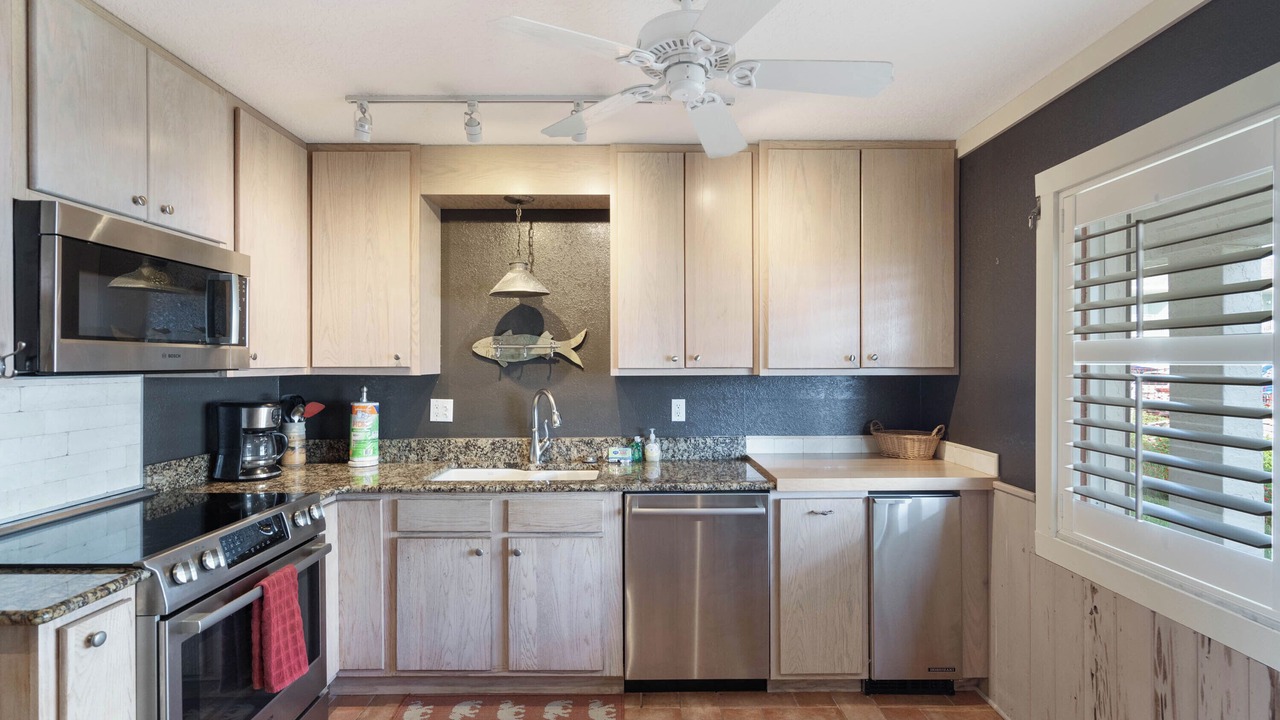 Photo of Kitchen in Point East