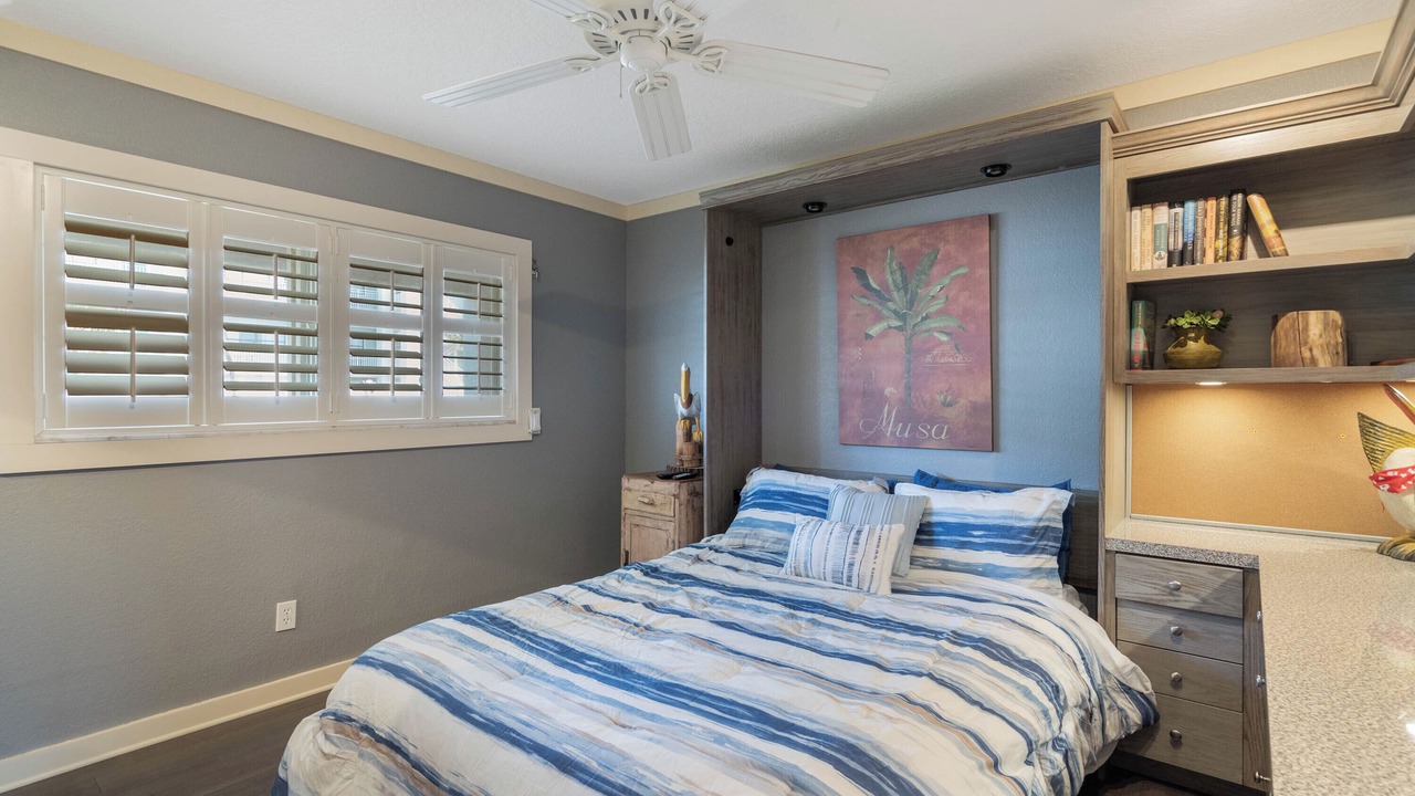 Photo of Bedroom in Point East