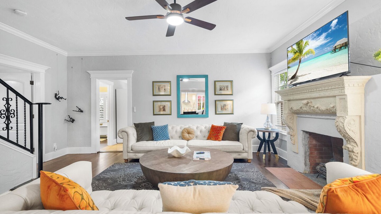 Photo of Livingroom in Northboro Park