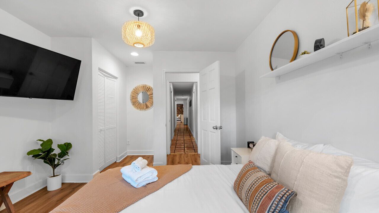 Photo of Bedroom in Largo