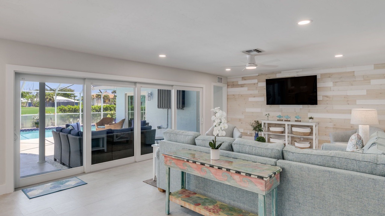 Photo of Bedroom in Beachview Country Club Estates