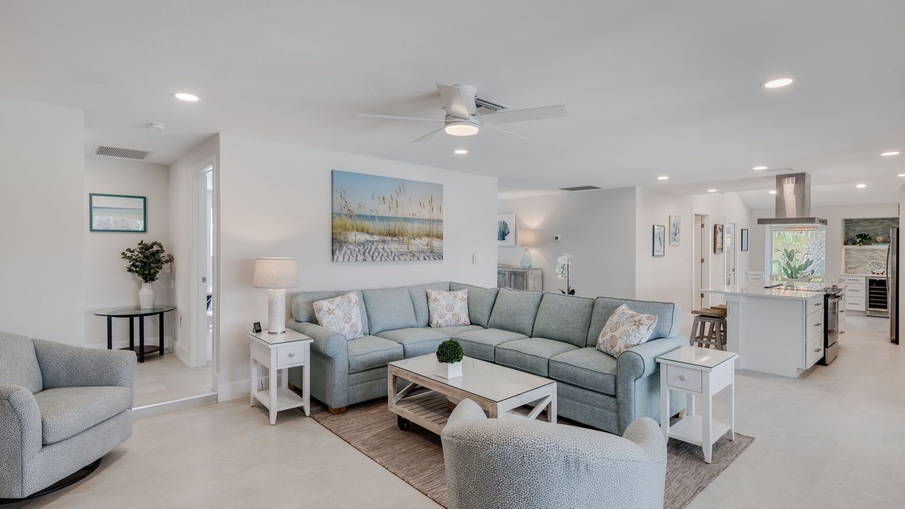 Photo of Bedroom in Beachview Country Club Estates