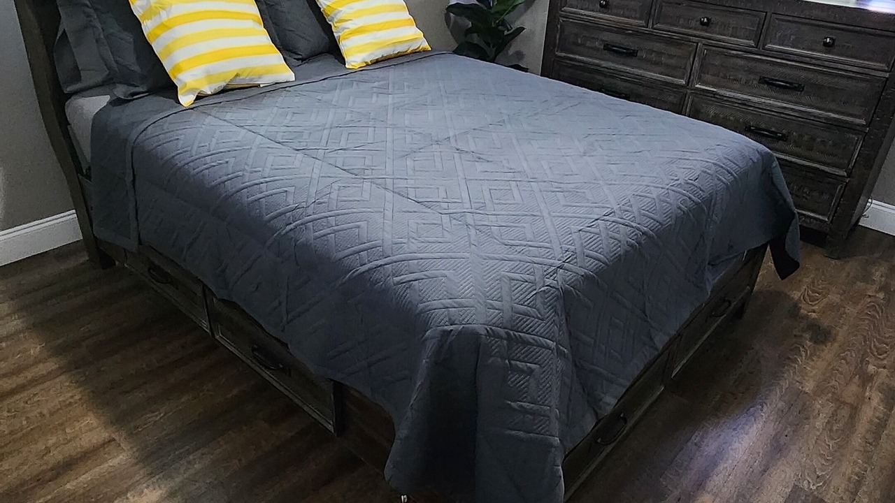 Photo of Bedroom in Riviera Beach