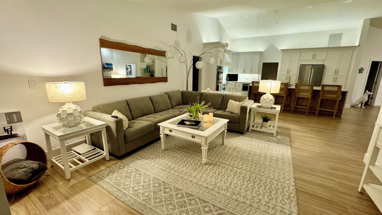 Photo of Livingroom in Kings Lake