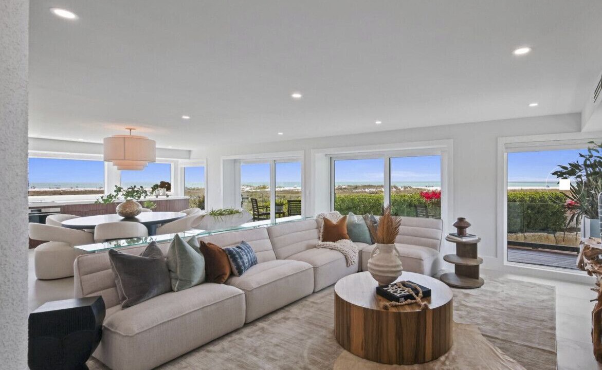 Photo of Livingroom in Anna Maria