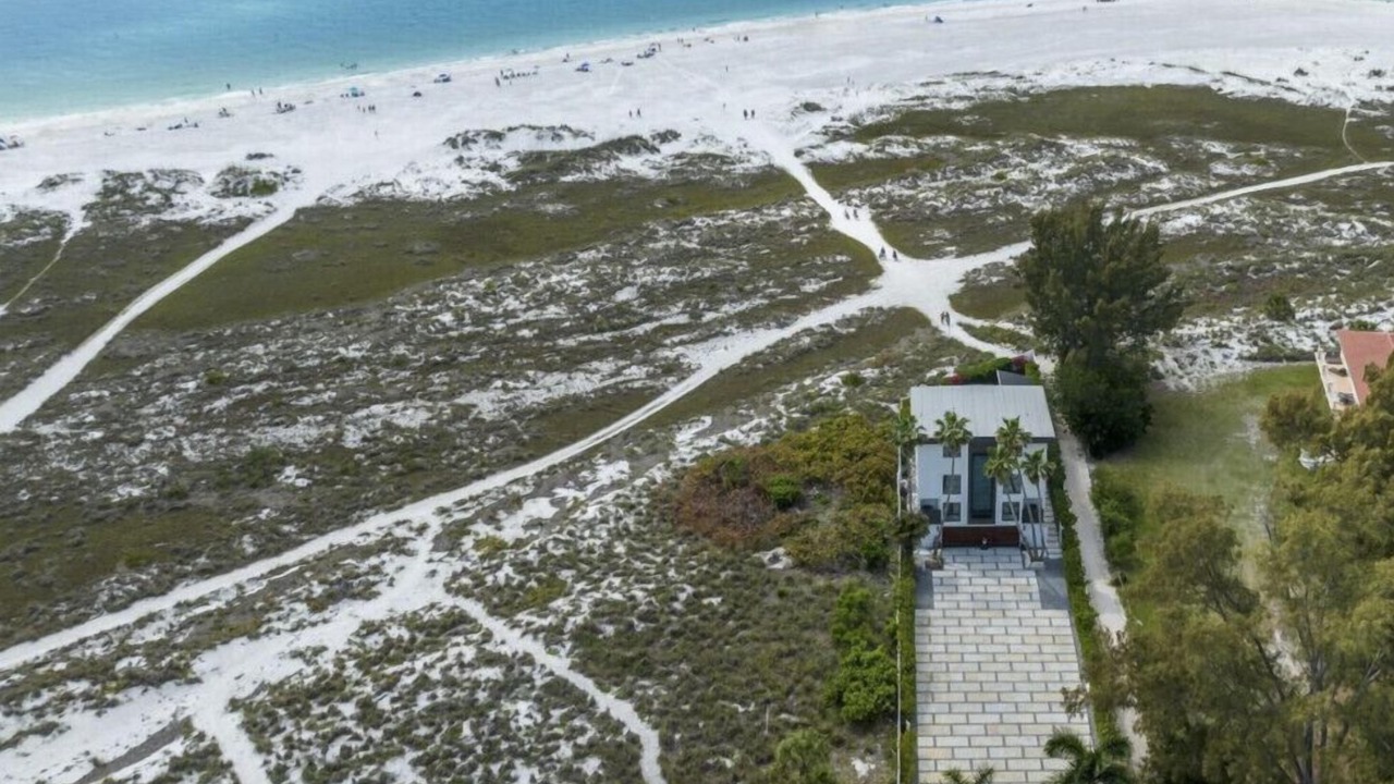 Photo of Others in Anna Maria
