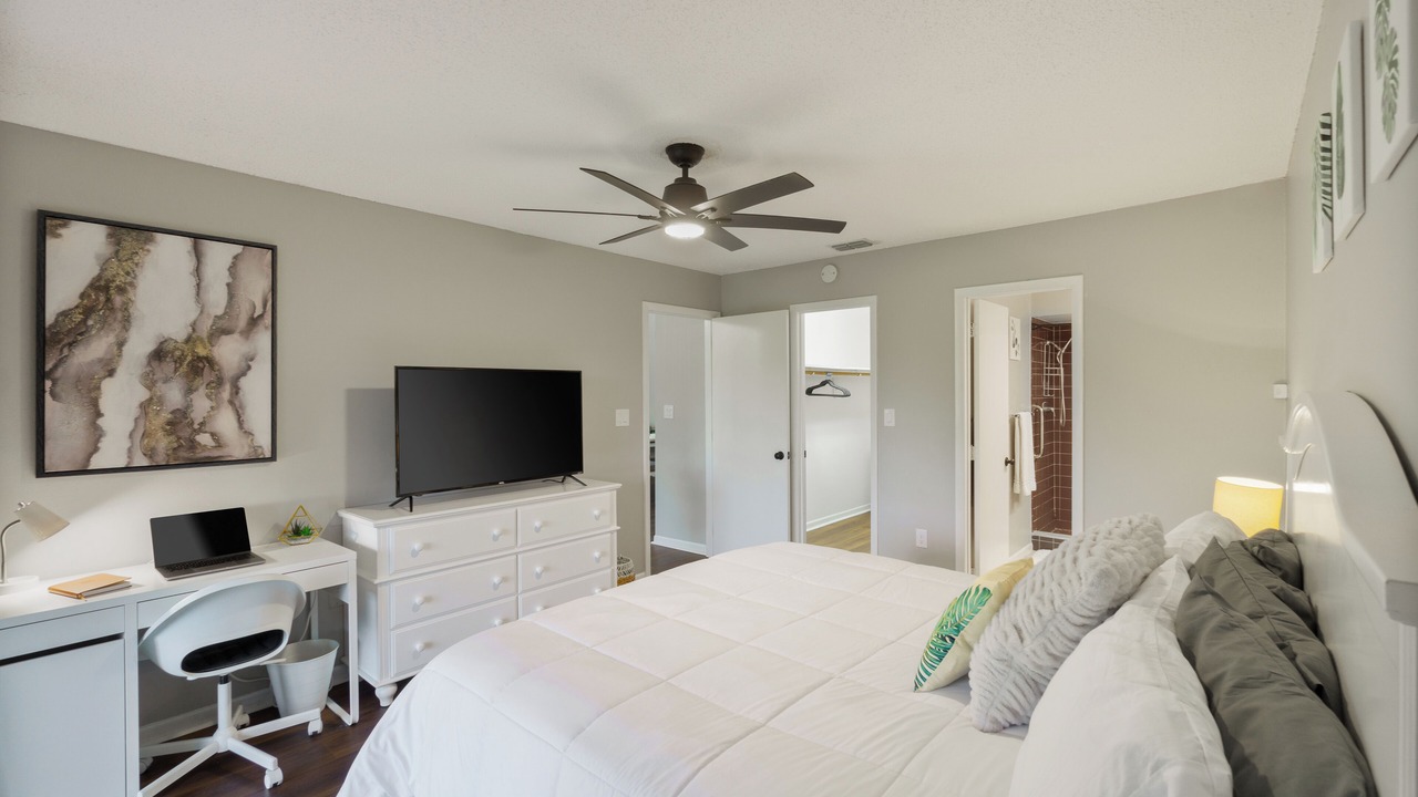 Photo of Bedroom in Nichols