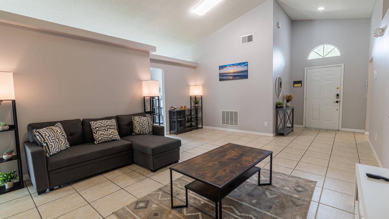 Photo of Livingroom in Florida Pines
