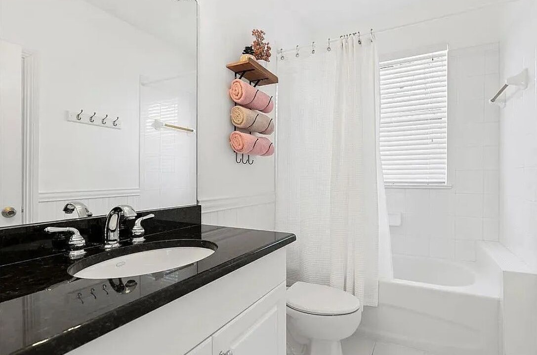 Photo of Bathroom in Grand Harbor