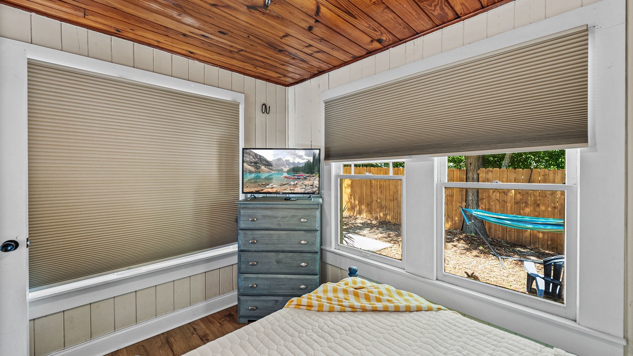 Photo of Bedroom in Dixieland
