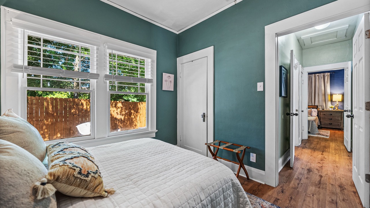 Photo of Bedroom in Dixieland