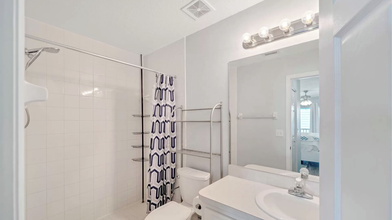 Photo of Bathroom in Apollo Beach