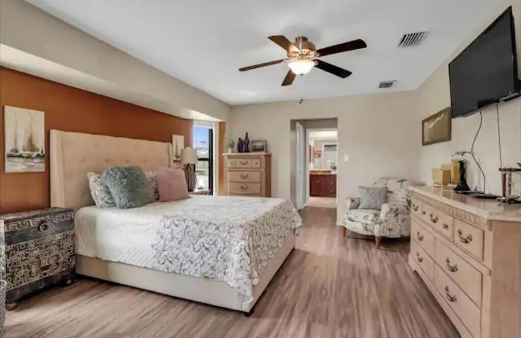 Photo of Bedroom in Port Charlotte