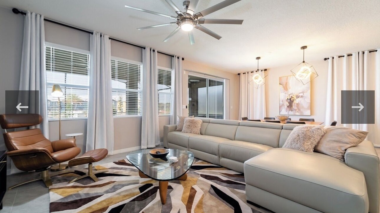 Photo of Livingroom in Sunridge Woods