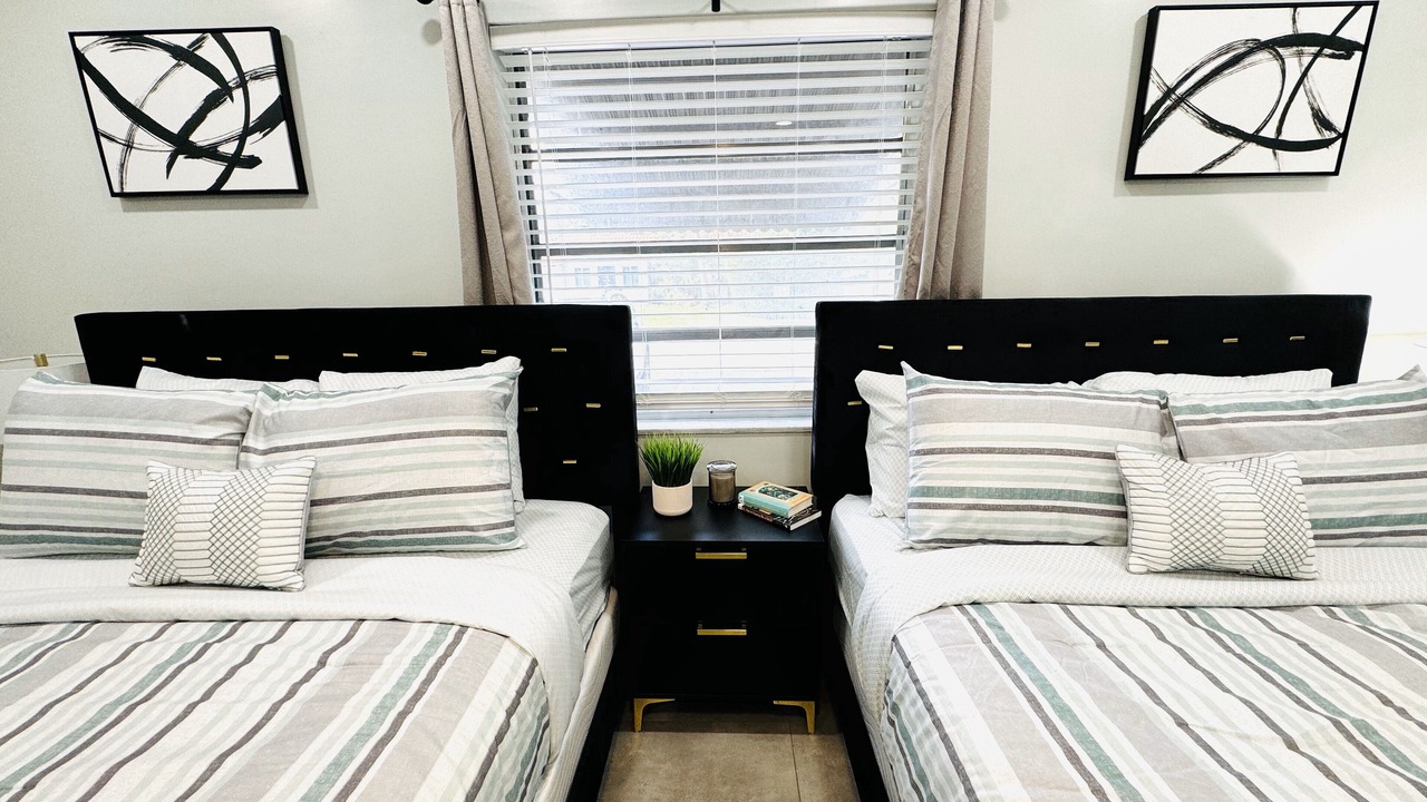 Photo of Bedroom in Lake Ridge
