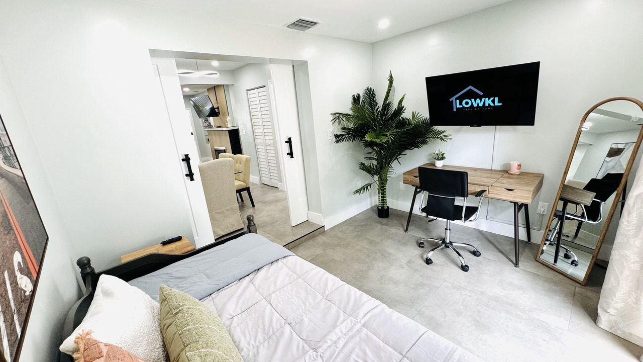Photo of Bedroom in Lake Ridge