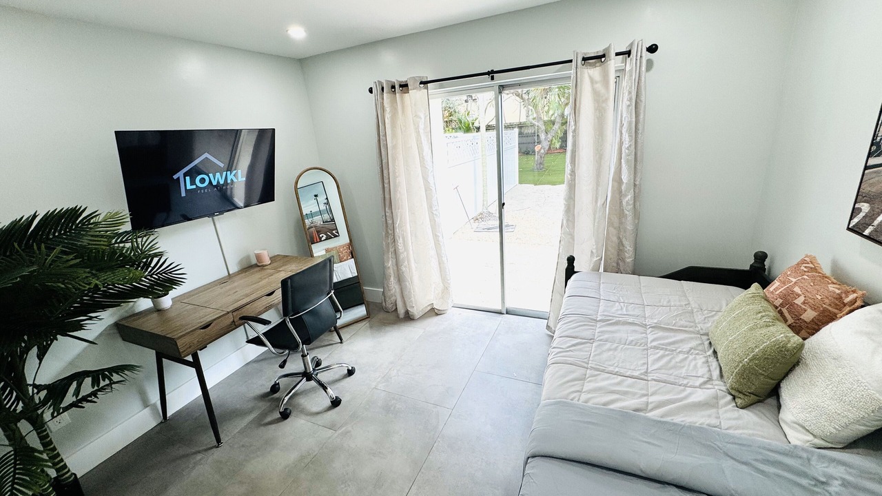 Photo of Bedroom in Lake Ridge